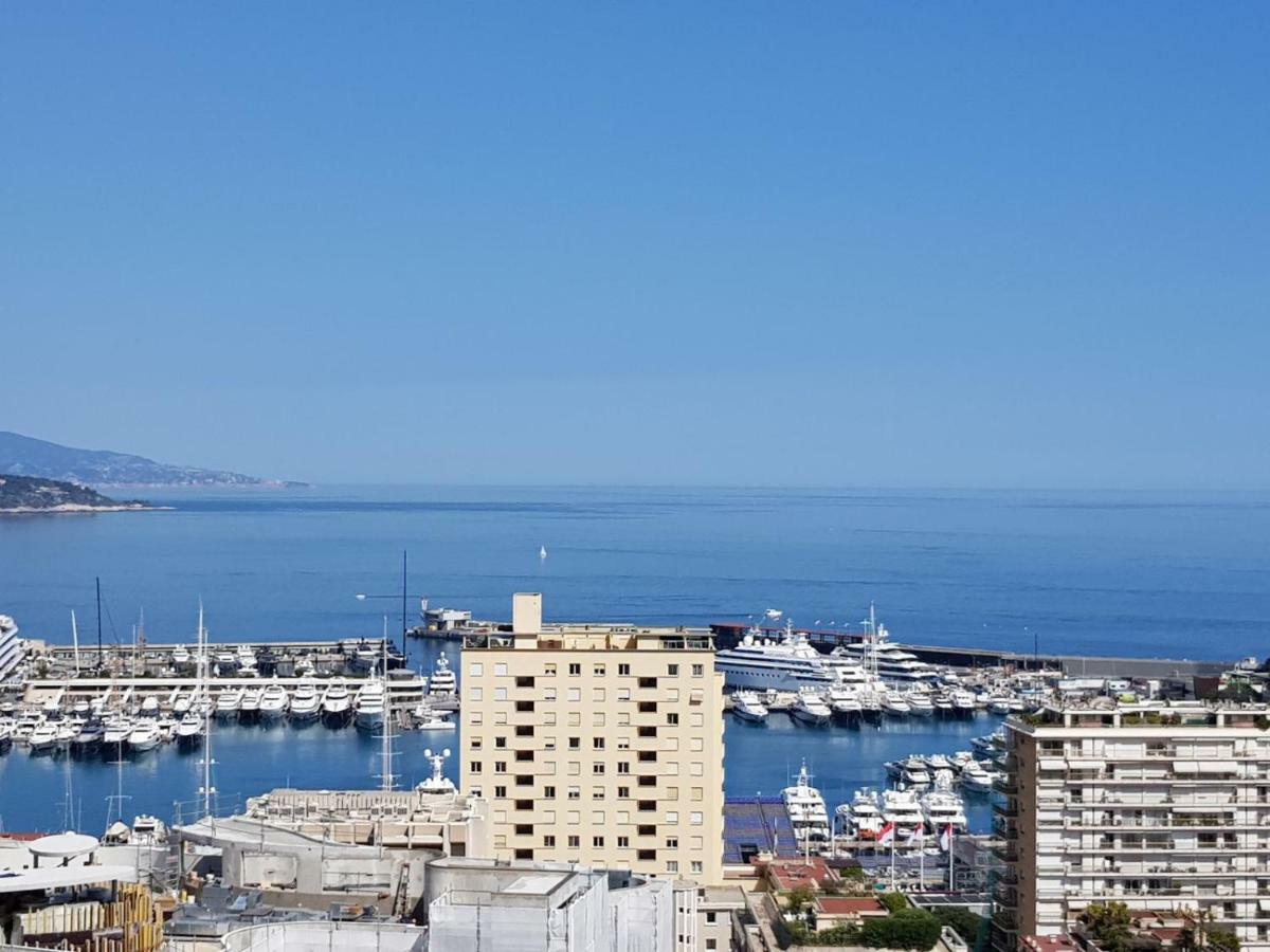 Plein Coeur De Monaco, A 300 Metres A Pied Du Port De Monaco, 4 Pieces Dans Des Escaliers Vue Exceptionnelle *