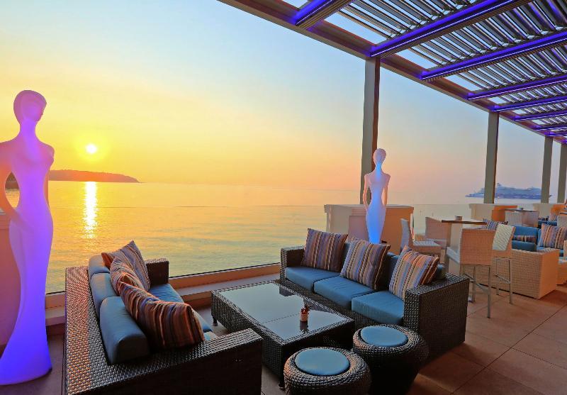 Monte-carlo Bay & Hotel 4*