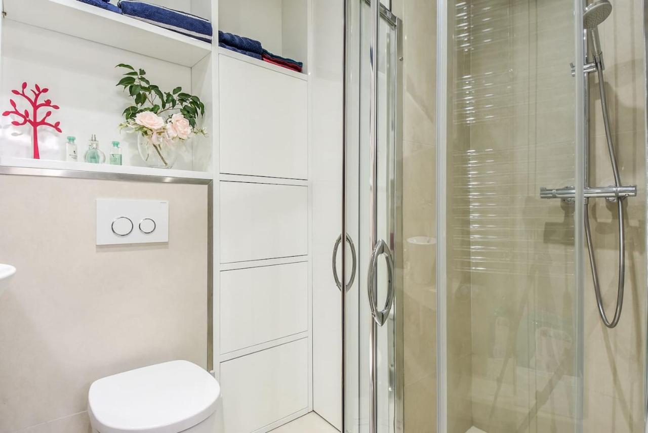 Charming 1br In Heart Of Apartment *