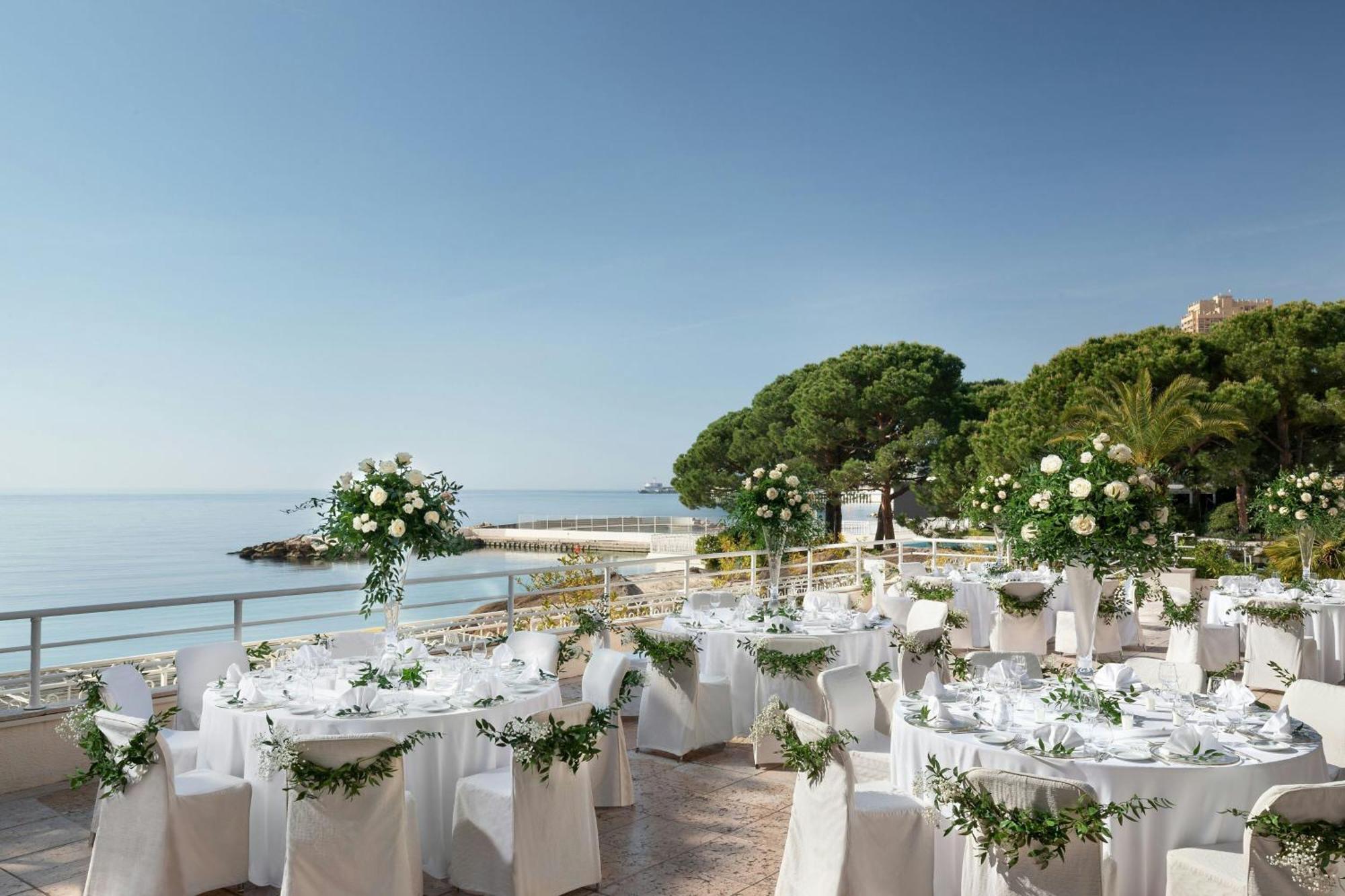 Hotel Le Meridien Plaza 4*