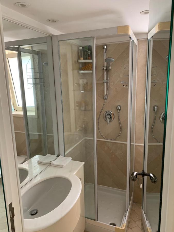 Apartment In Mc Center, 5min Walk To Casino & Port Hercules And 1min From Underground Train Station, Next To P Monte-Carlo